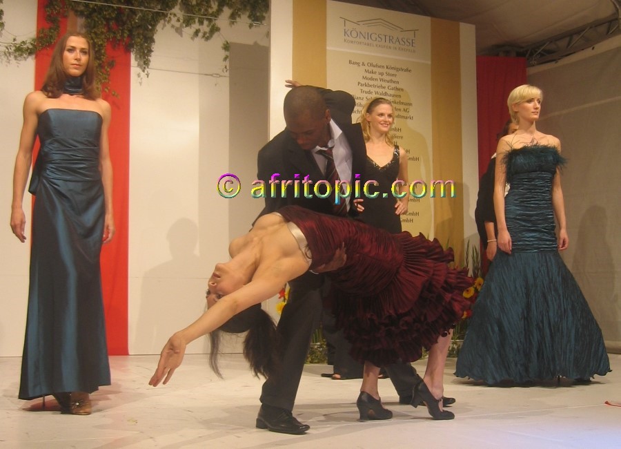 ../Images/krefash2 273.jpg